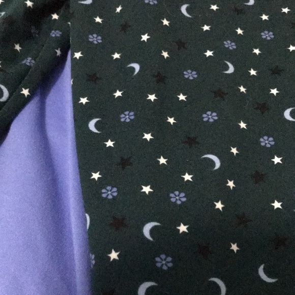Cuddl Duds PXL Stretch Pajama Set in blue with crescent moons and stars bottom. - Picture 4 of 10